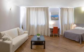 Aparthotel Al Borgo  3*